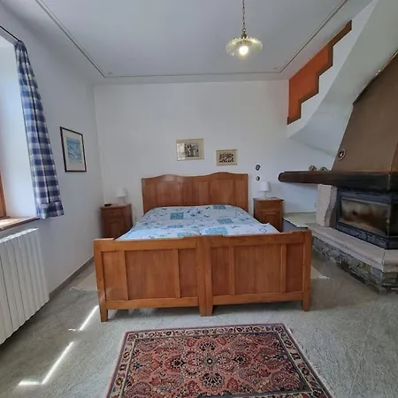 Hébergement de vacances Lovely With Pool And Views! - Casa Betulle San Bernardino Verbano